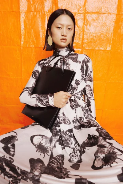 Look 23